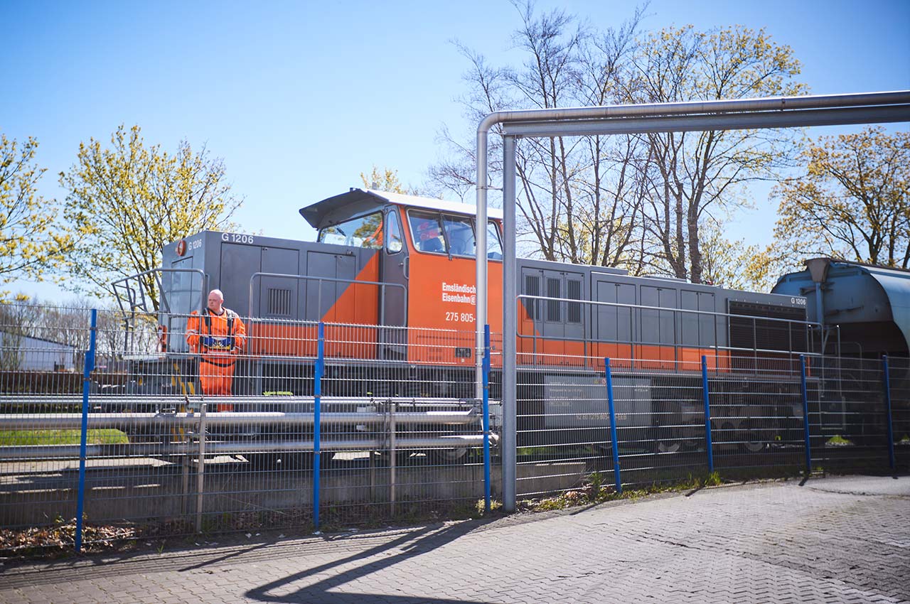 Anlieferung von Rapsamen mit dem Zug in Herzfeld